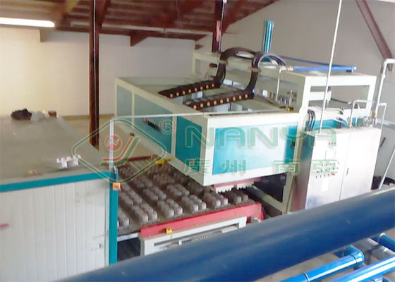 آلة قولبة اللب الأوتوماتيكية بالكامل لحزمة الإلكترونيات الصناعية الداخلية / آلة صنع حزمة اللب الصناعية